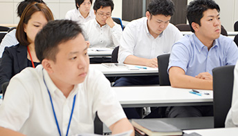 新卒社員研修・中途新人社員研修